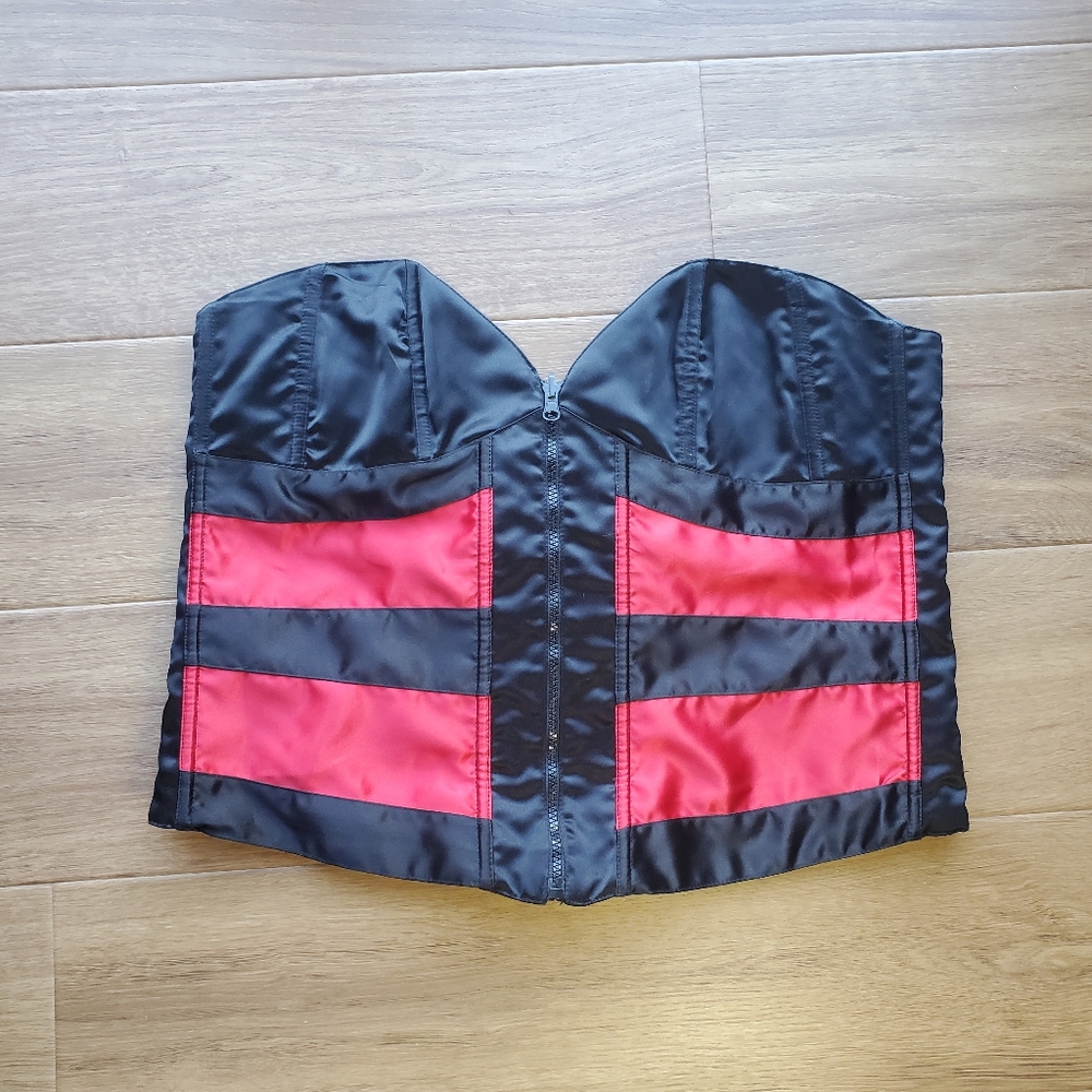 Shirley Of Hollywood Women's Plus-Size Satin Reversible Corset Top - Picture 3 of 7